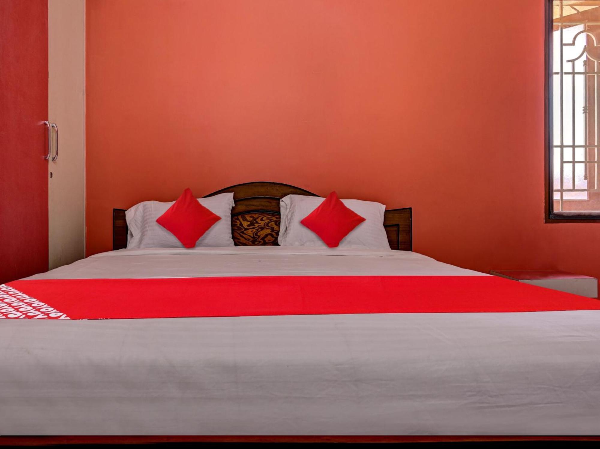 Hotel O Sharin Service Apartments Suramangalam Exterior photo